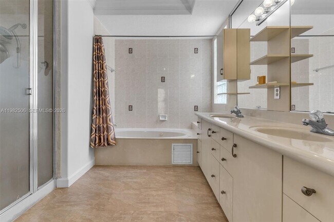 Building Photo - 11221 NW 48th Ter