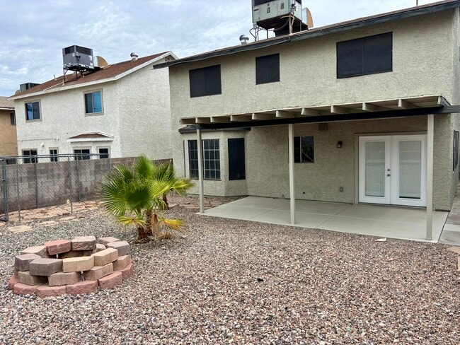 Foto del edificio - 1316 Wheatland Way