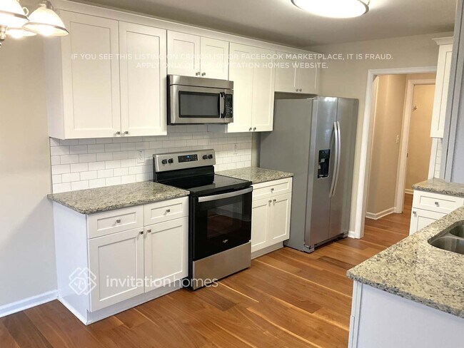 Foto del edificio - 435 Stoney Run Dr