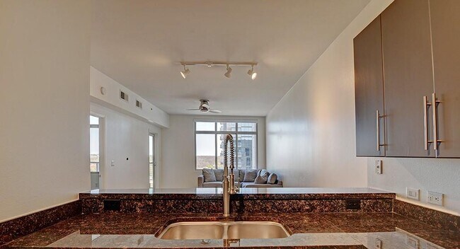 Foto del edificio - 54 Rainey St