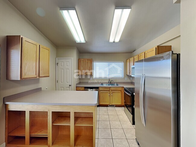Foto del edificio - 805 E Valley View Drive