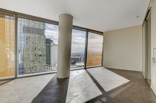 Building Photo - Veer Towers 1501E- 1Bd/1Ba Residence with Views of Waldorf Astoria/MGM/Airport