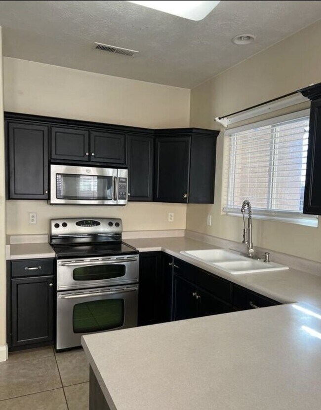 Foto del edificio - Charming 3 Bed, 2 Bath Home in Washington, UT