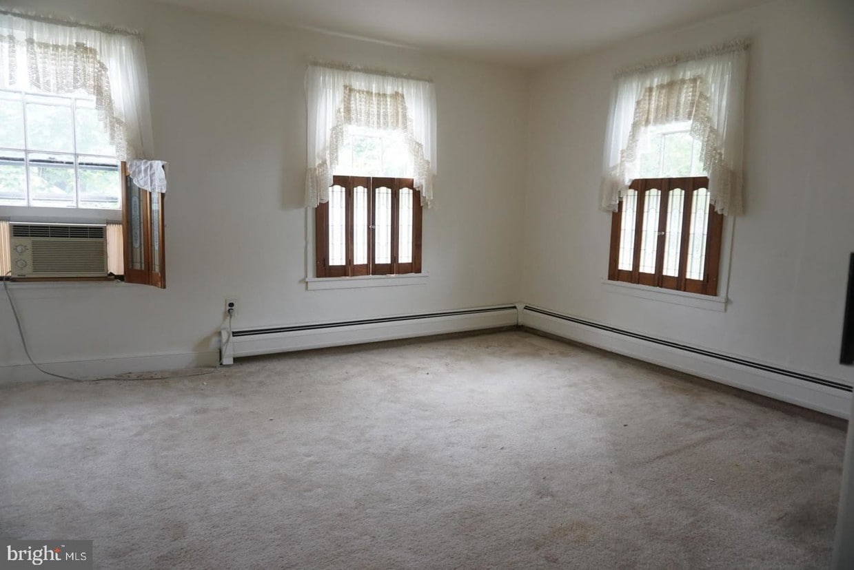 916 Durham Rd, Newtown, PA 18940 House Rental in Newtown, PA