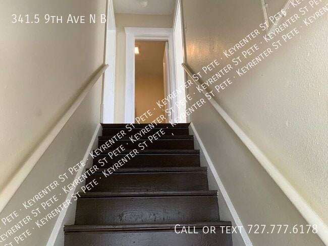 Photo - 341.5 9th Ave NE House