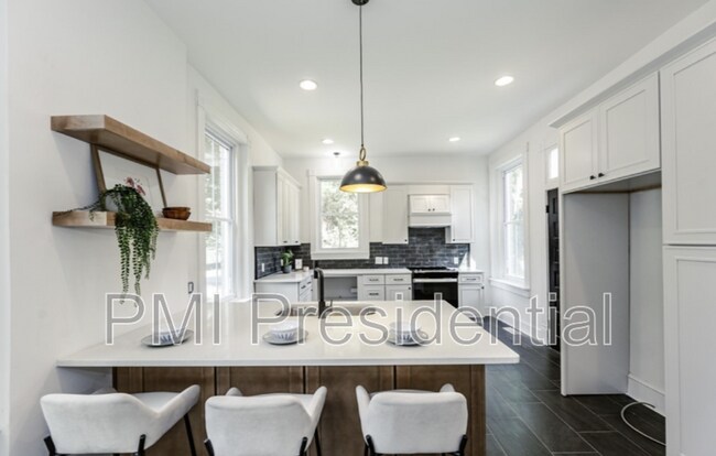 Foto del edificio - 3423 Enslow Ave