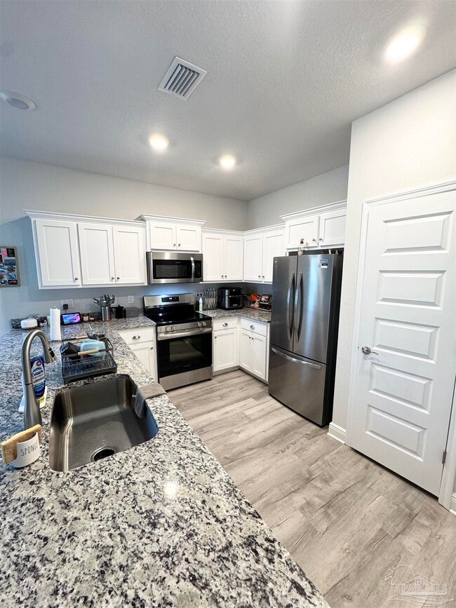 Building Photo - 6053 Brylex Ln