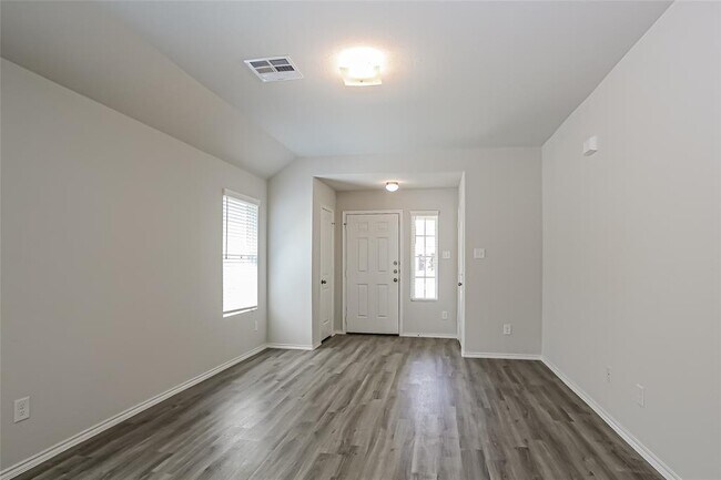 Building Photo - 24411 Veratti Ln