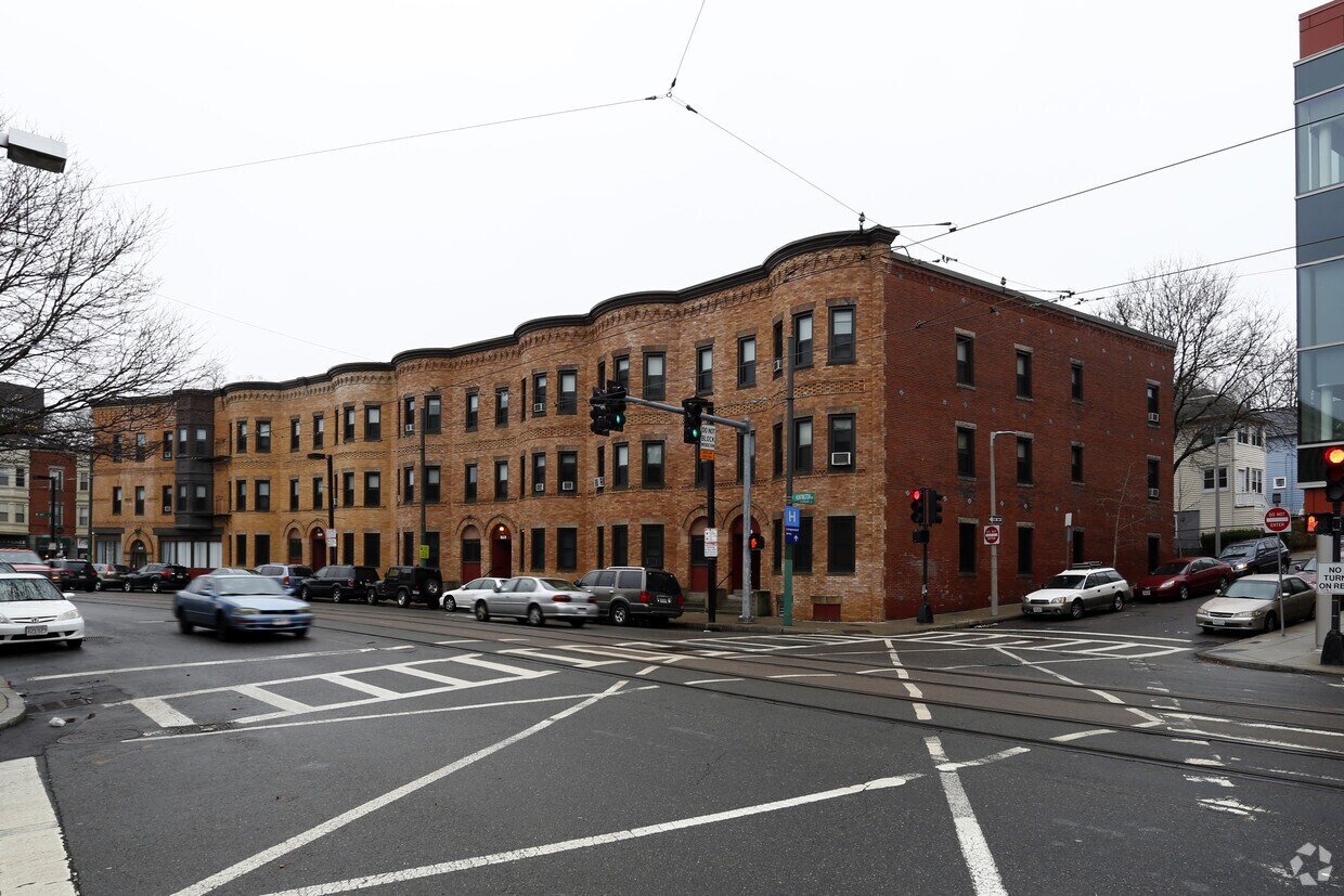 29 Wait St, Boston, MA 02120 Condo for Rent in Boston, MA