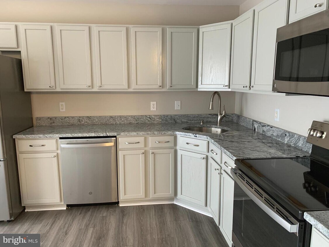 606 Gunpowder Ct, Collegeville, PA 19426 Townhouse for Rent in