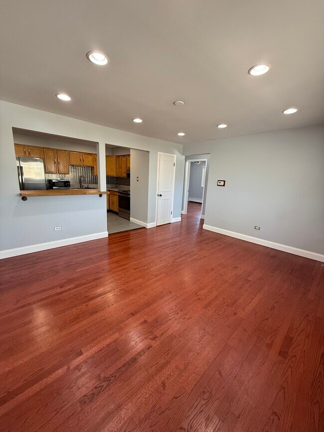 Foto del edificio - 1101 Harlem Ave