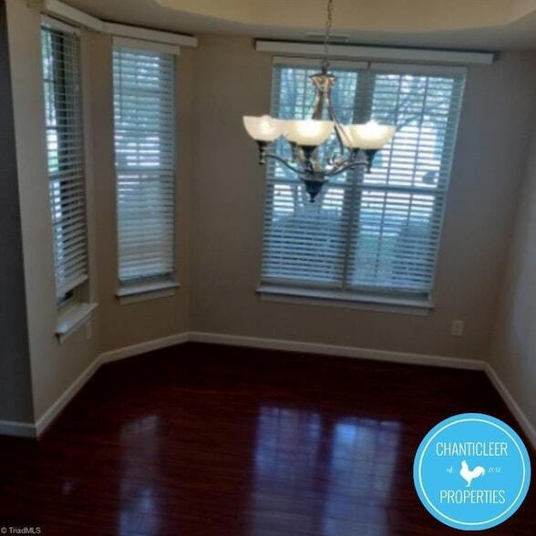 Foto del edificio - 4987 Wyngate Village Dr