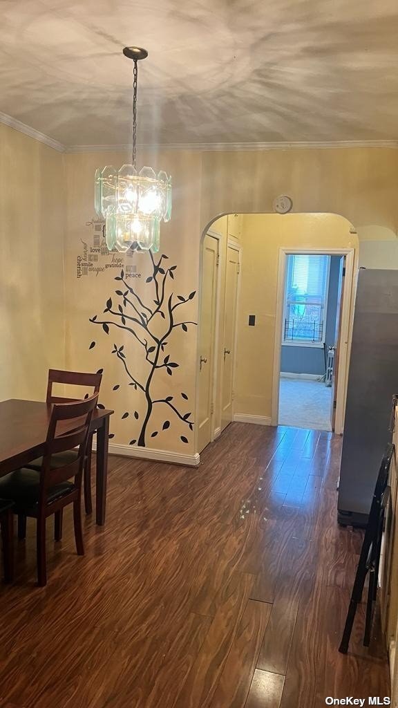 Building Photo - 955 E 98th St