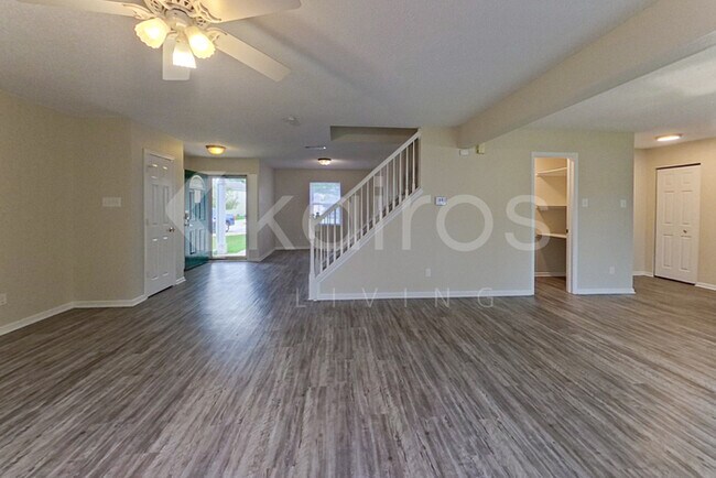 Building Photo - 8508 Abbey Dell Drive