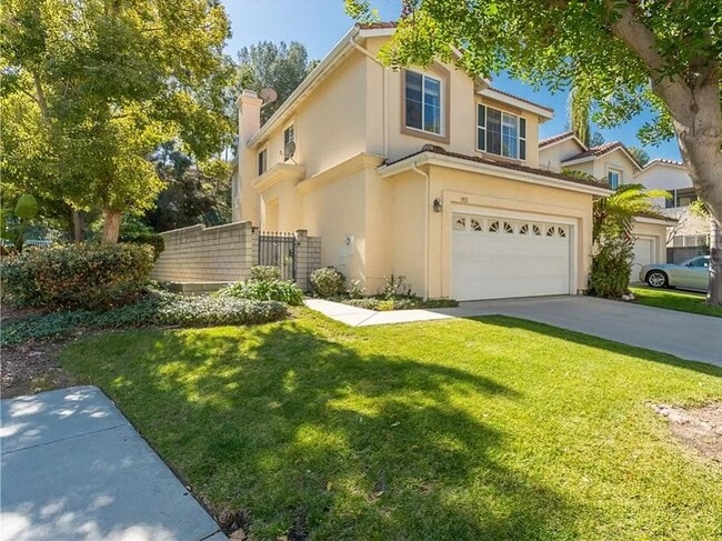 Building Photo - 1910 Palomino Dr