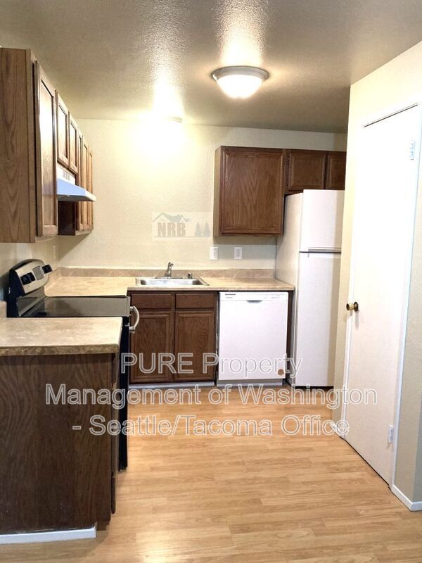 Foto principal - 1812 I St NE