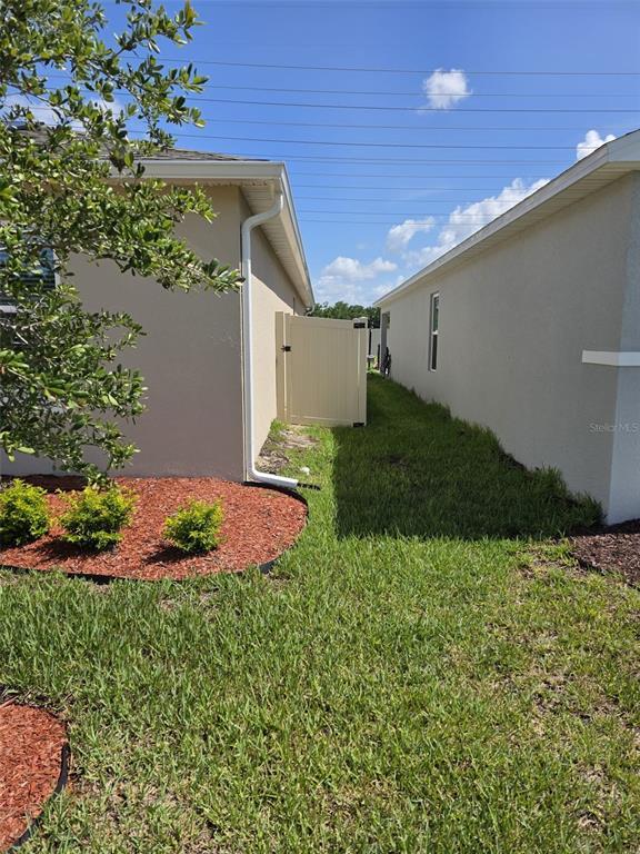 Foto del edificio - 559 Wayland Dr