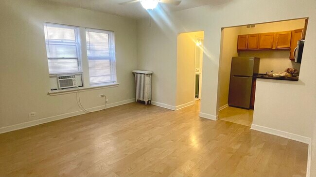 Foto del edificio - 5135 S Kenwood Ave