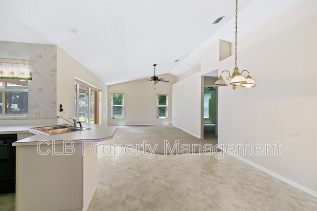 Foto del edificio - 3938 Oak Crest Cir