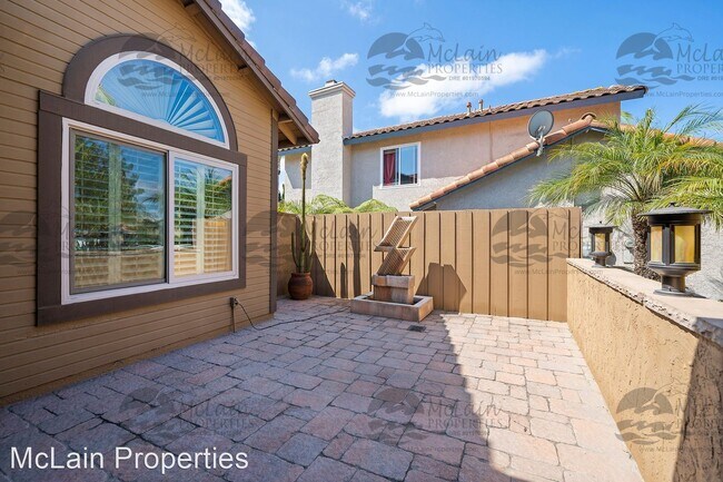 Building Photo - 3 br, 3 bath House - 1620 Avenida Oceano