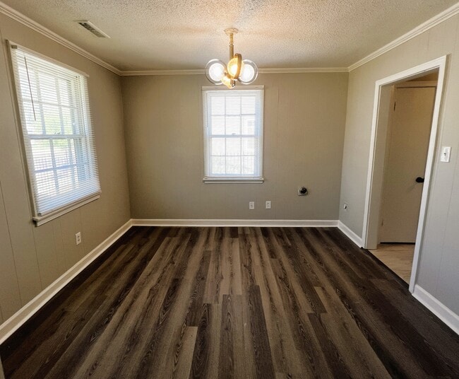 Foto del edificio - 4327 Zelda Ln