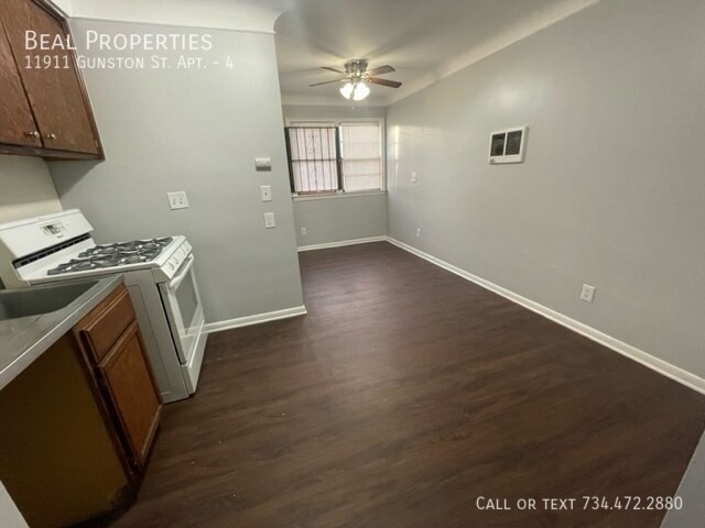 Foto del edificio - 11911 Gunston St