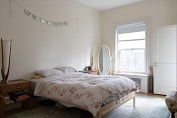 Building Photo - 261 Marlborough St