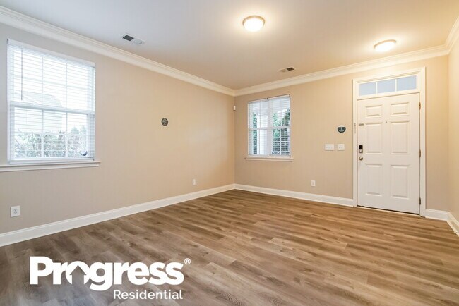 Building Photo - 3651 Marshlane Way