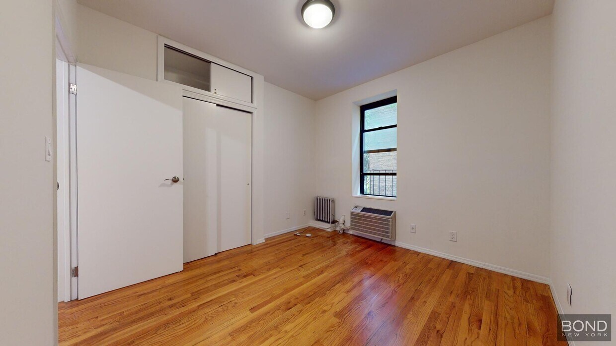 Foto del edificio - 240 Waverly Pl