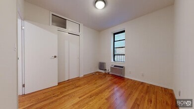 Building Photo - 240 Waverly Pl