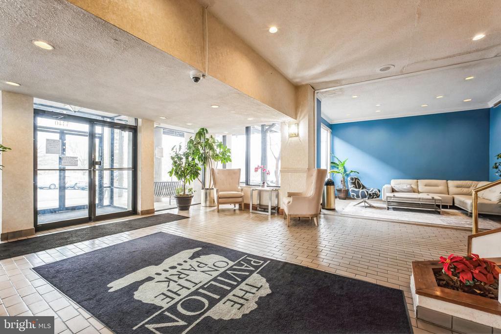 Primary Photo - 5340 Holmes Run Pkwy