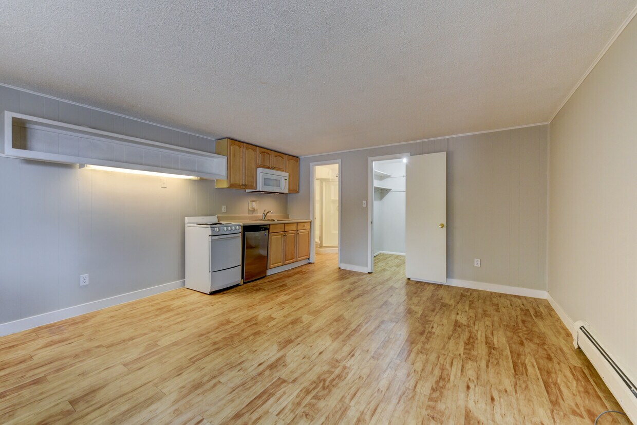 Primary Photo - 774 19th St