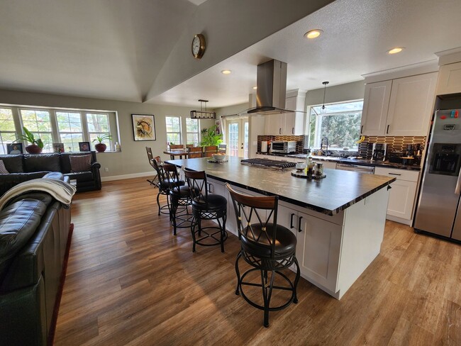 Building Photo - Home For Lease in the Wildhorse area of Mi...
