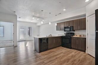 Building Photo - Mill Point