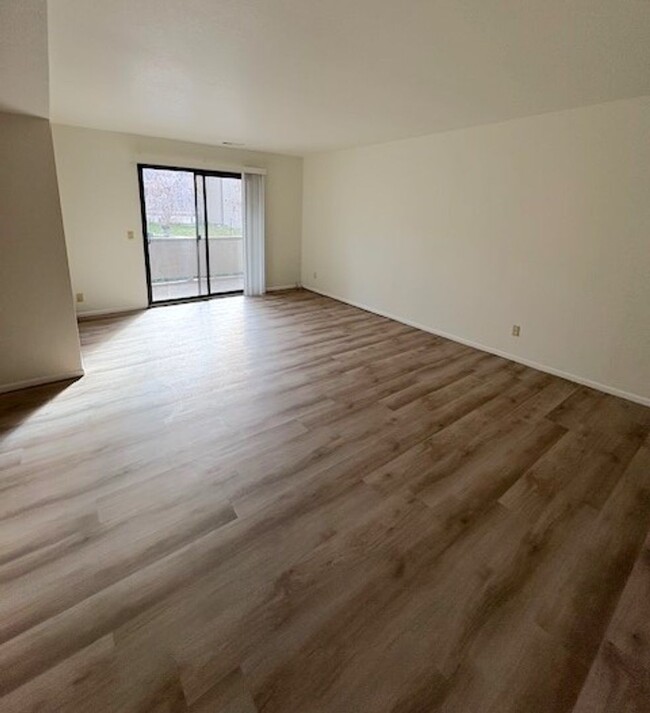 Foto del edificio - 2 Bedroom / 2 Bathroom in Midvale!