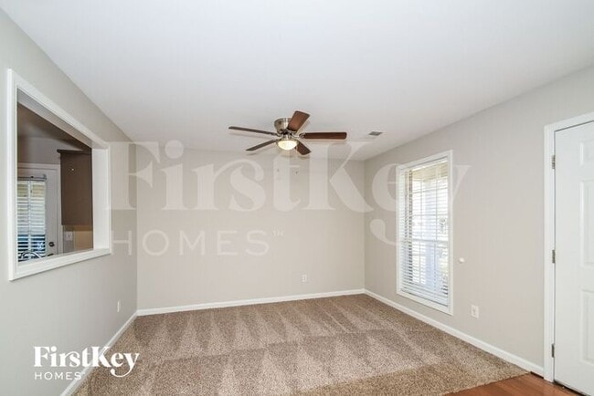 Building Photo - 1010 Wyndham Ln