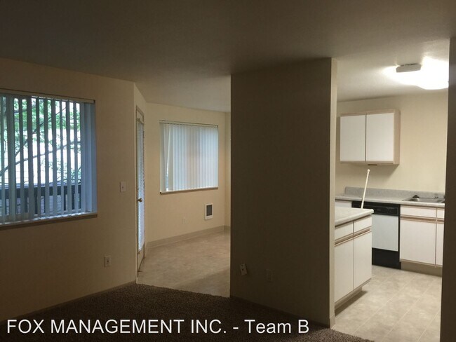 Foto del edificio - 5702-5710 NE Prescott St