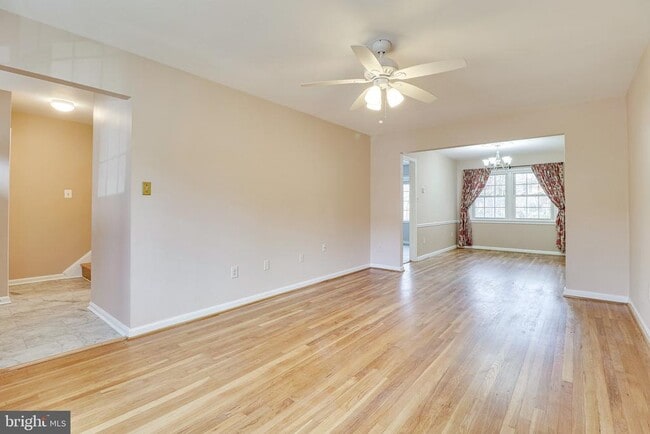 Building Photo - 3227 Dunster Ct