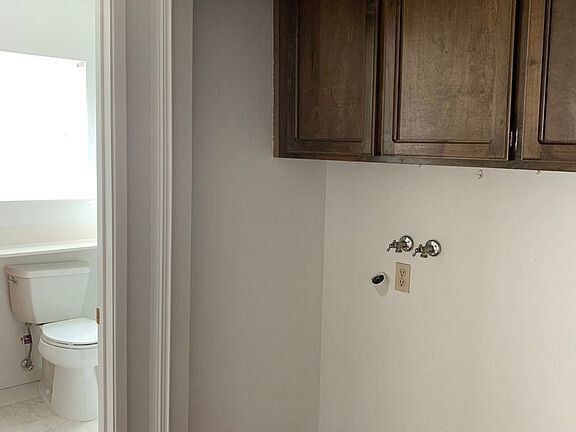 Foto del edificio - 605 Kinglet Street