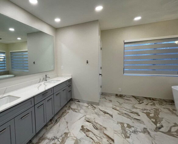 Foto del edificio - 16820 NW 79th Pl