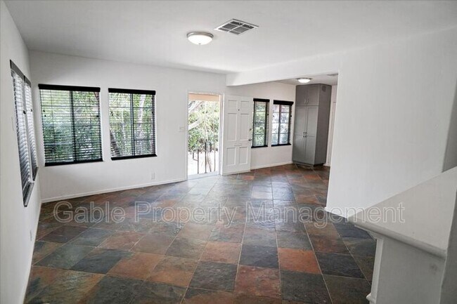 Foto del edificio - 5505 Colfax Ave