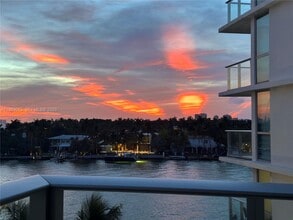 Building Photo - 6620 Indian Creek Dr