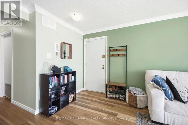 Building Photo - 39 Stonehaven Dr