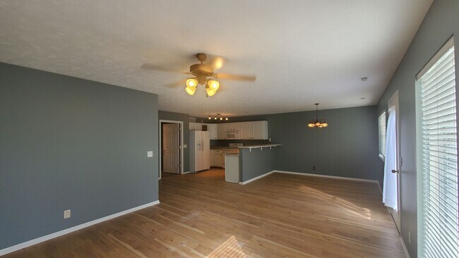 Foto del edificio - 6812 S 89th St