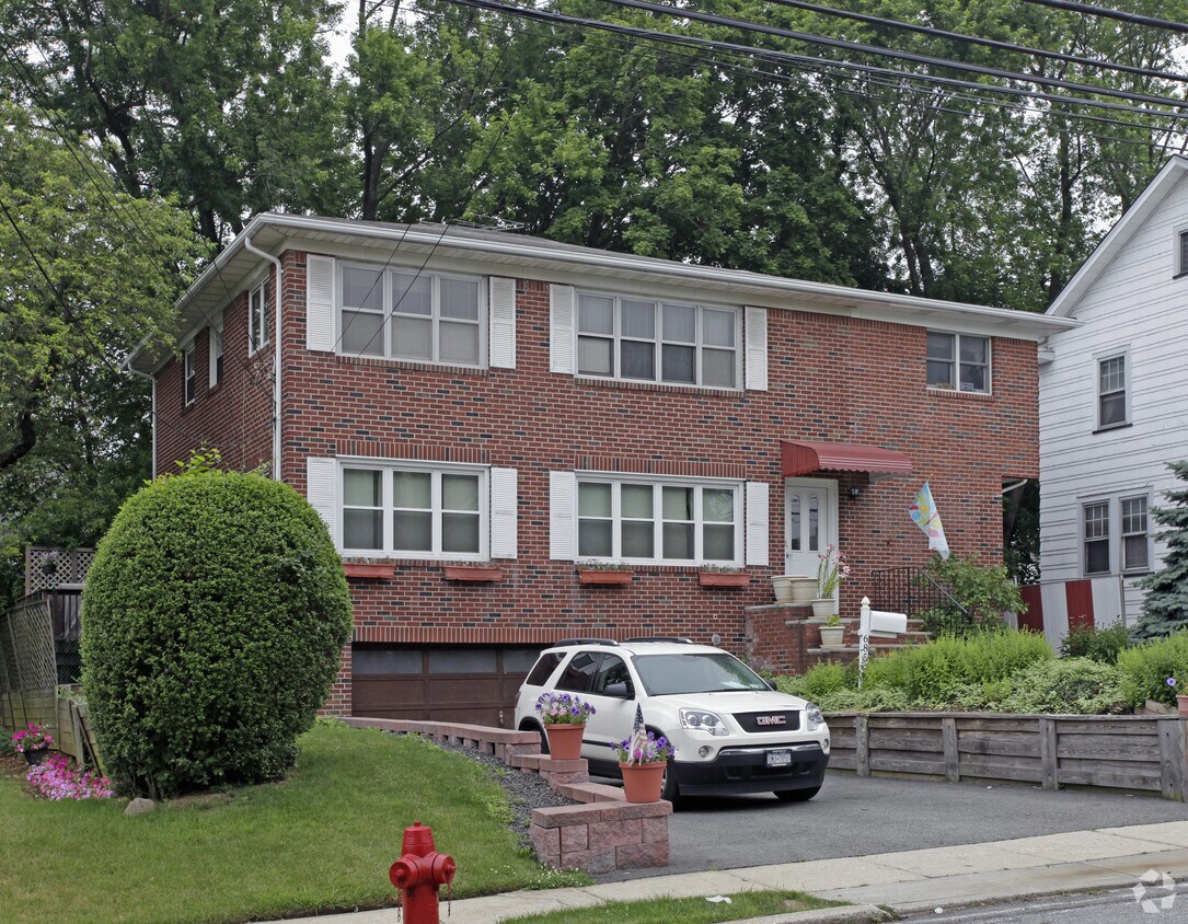 685 Bement Ave, Staten Island, NY 10310 Apartments in Staten Island