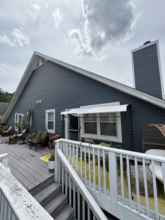 Foto principal - 12759 St James Pl
