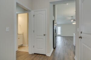 Building Photo - 427 Amesbury Dr