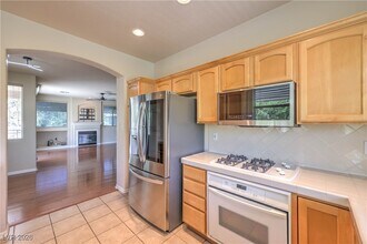 Building Photo - 801 Dana Hills Ct