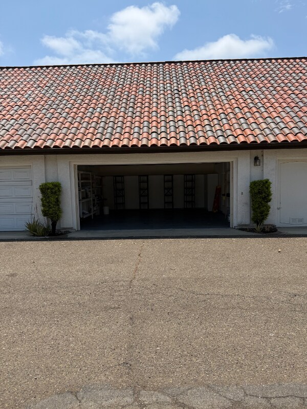 Foto del edificio - 16430 Avenida Venusto