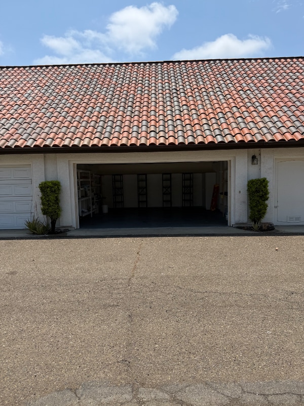 Building Photo - 16430 Avenida Venusto